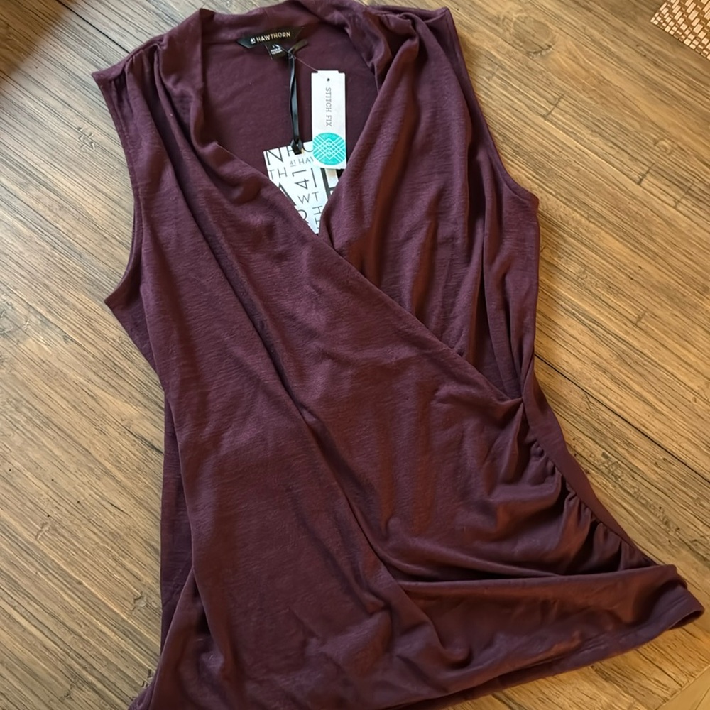 Hawthorne Wrap Front Top